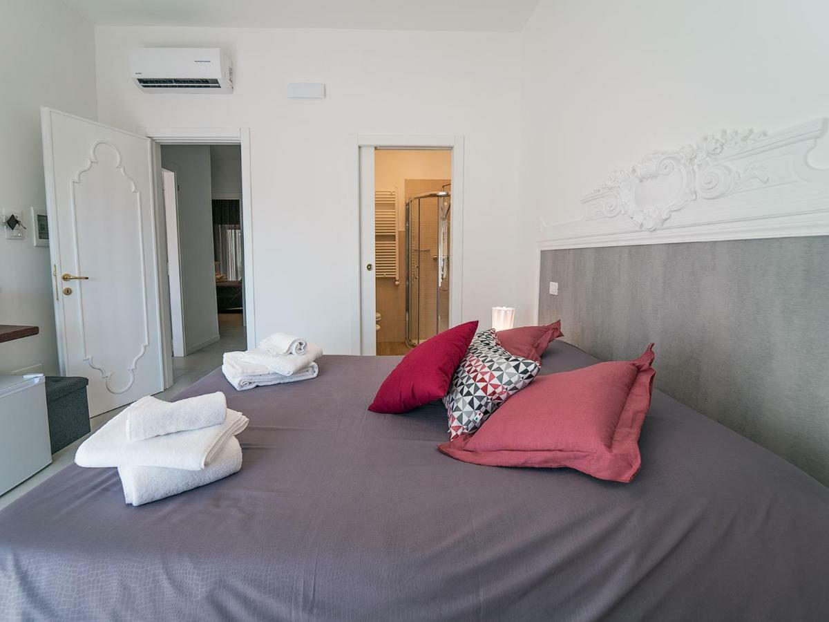 Le Caruse Hotell Lecce Exteriör bild